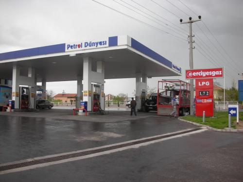 Petrol Dünyası